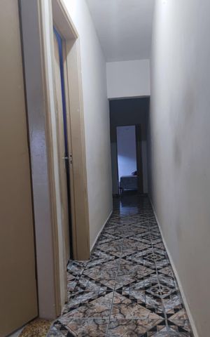 Casa à venda com 80m², 2 quartos e 1 vaga Casa à venda com 80m², 2 quartos e 1 vagaCorredor