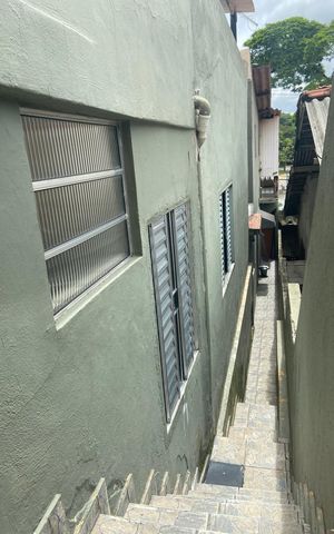 Casa à venda com 80m², 2 quartos e 1 vaga Casa à venda com 80m², 2 quartos e 1 vagaÁrea externa