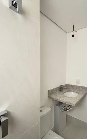 Studio à venda com 27m², 1 quarto e sem vaga Studio à venda com 27m², 1 quarto e sem vagaBanheiro