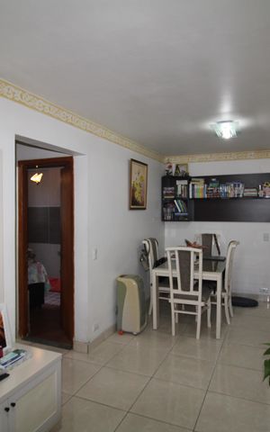 Apartamento à venda com 58m², 2 quartos e 1 vagaSala