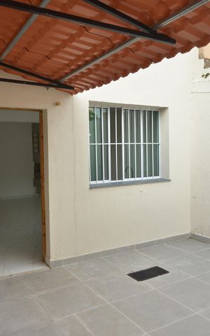 Casa à venda com 118m², 2 quartos e 2 vagasÁrea de Serviço