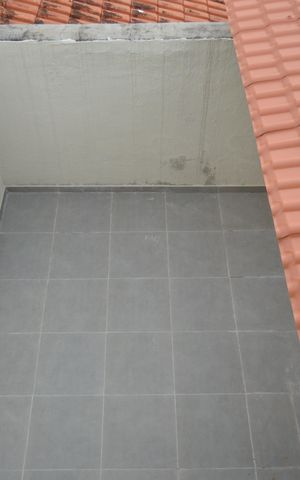 Casa à venda com 118m², 2 quartos e 2 vagasVista da Sacada