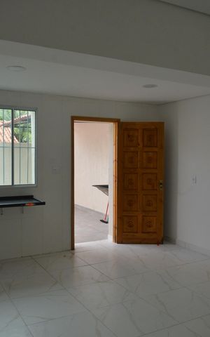 Casa à venda com 118m², 2 quartos e 2 vagasCozinha