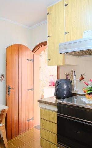Casa à venda com 290m², 4 quartos e 4 vagasCozinha 1