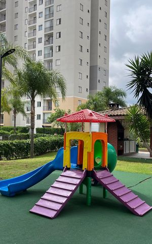Apartamento à venda com 48m², 2 quartos e 1 vaga Apartamento à venda com 48m², 2 quartos e 1 vagaÁrea comum - Playground