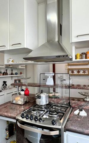 Apartamento à venda com 120m², 4 quartos e 2 vagasCozinha