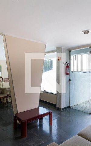 Apartamento à venda com 75m², 2 quartos e 1 vaga Apartamento à venda com 75m², 2 quartos e 1 vagaÁrea comum - Salão de festas