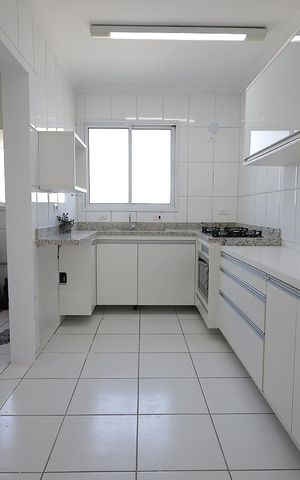 Apartamento para alugar com 97m², 3 quartos e 3 vagas Apartamento para alugar com 97m², 3 quartos e 3 vagasCozinha