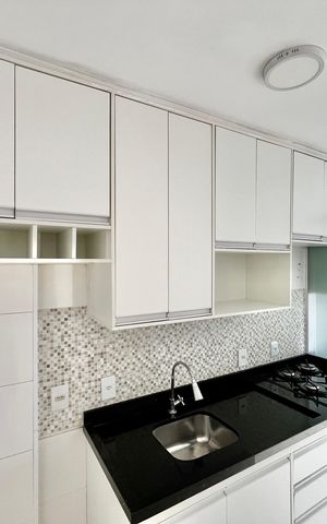 Apartamento à venda com 48m², 2 quartos e 1 vaga Apartamento à venda com 48m², 2 quartos e 1 vagaCozinha