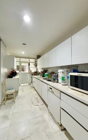 Apartamento para alugar com 187m², 4 quartos e 1 vagaCozinha