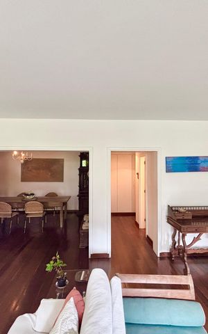 Apartamento para alugar com 187m², 4 quartos e 1 vagaSala