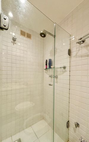 Apartamento para alugar com 187m², 4 quartos e 1 vagaBanheiro social