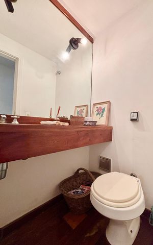 Apartamento para alugar com 187m², 4 quartos e 1 vagaLavabo