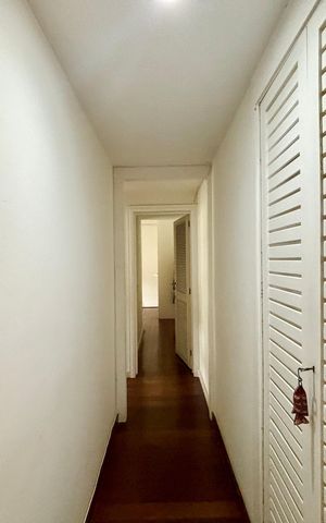 Apartamento para alugar com 187m², 4 quartos e 1 vagaCorredor