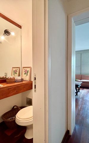 Apartamento para alugar com 187m², 4 quartos e 1 vagaLavabo