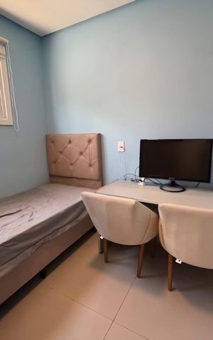 Casa à venda com 468m², 4 quartos e 7 vagas Casa à venda com 468m², 4 quartos e 7 vagasQuarto