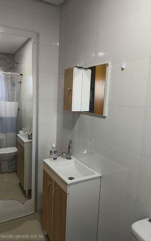 Casa à venda com 468m², 4 quartos e 7 vagas Casa à venda com 468m², 4 quartos e 7 vagasBanheiro