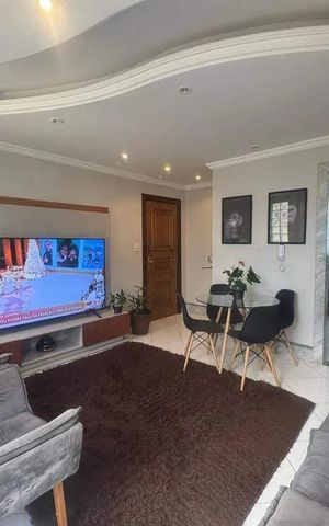 Apartamento à venda com 118m², 3 quartos e 2 vagas Apartamento à venda com 118m², 3 quartos e 2 vagasSala