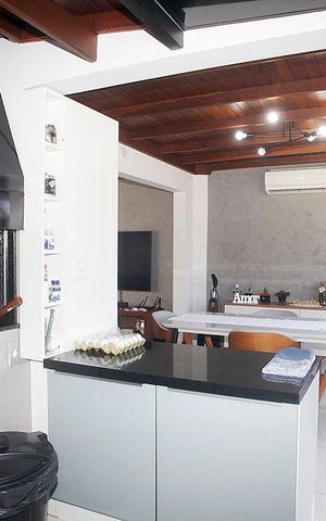 Apartamento à venda com 85m², 2 quartos e 1 vagaCozinha
