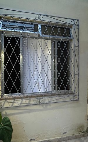 Casa à venda com 108m², 2 quartos e sem vagaFachada