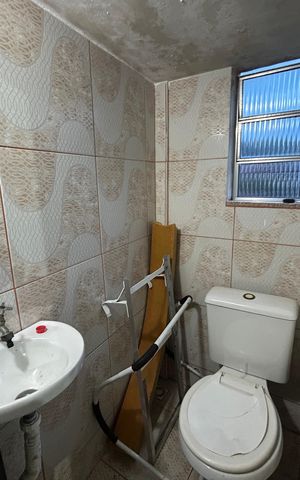 Casa à venda com 108m², 2 quartos e sem vagaLavabo