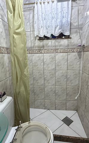 Casa à venda com 108m², 2 quartos e sem vagaBanheiro da Suíte