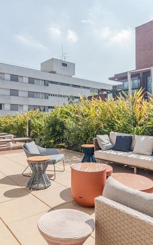 Studio à venda com 25m², 1 quarto e sem vagaÁrea comum - Piscina