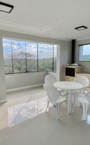 Casa para alugar com 600m², 5 quartos e 6 vagasÁrea Externa 