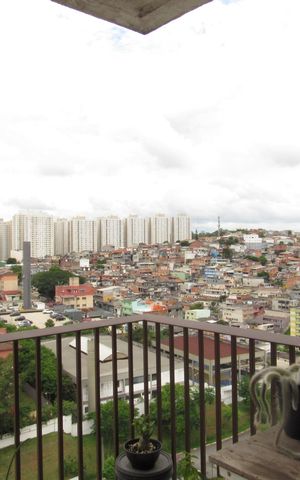 Apartamento para alugar com 65m², 3 quartos e 1 vagaVaranda
