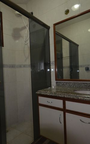 Casa para alugar com 400m², 7 quartos e 4 vagasBanheiro da Suíte