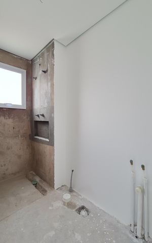 Apartamento à venda com 137m², 3 quartos e 3 vagas Apartamento à venda com 137m², 3 quartos e 3 vagasBanheiro da Suíte 2