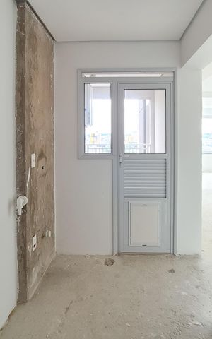 Apartamento à venda com 137m², 3 quartos e 3 vagas Apartamento à venda com 137m², 3 quartos e 3 vagasÁrea de Serviço
