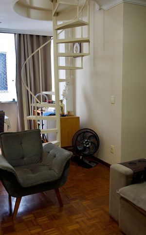 Apartamento à venda com 140m², 4 quartos e 1 vaga Apartamento à venda com 140m², 4 quartos e 1 vagaSala