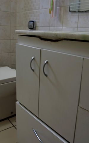 Apartamento à venda com 140m², 4 quartos e 1 vaga Apartamento à venda com 140m², 4 quartos e 1 vagaBanheiro - Detalhe Armário