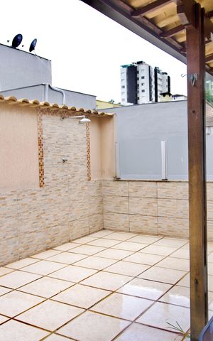 Apartamento à venda com 140m², 4 quartos e 1 vaga Apartamento à venda com 140m², 4 quartos e 1 vagaCobertura - Àrea Externa