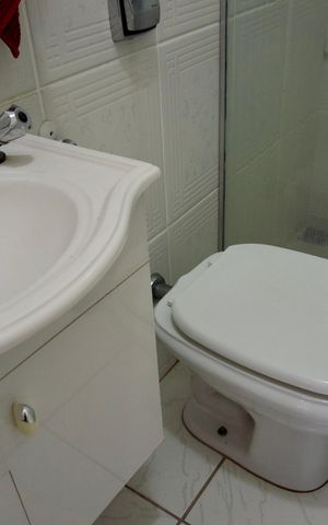 Apartamento à venda com 140m², 4 quartos e 1 vaga Apartamento à venda com 140m², 4 quartos e 1 vagaBanheiro Cobertura