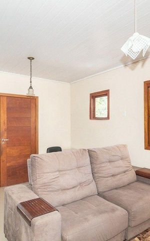 Casa à venda com 129m², 4 quartos e 1 vaga