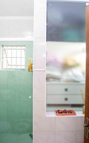 Casa à venda com 130m², 3 quartos e 2 vagasBanheiro Social