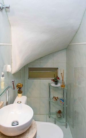 Casa à venda com 130m², 3 quartos e 2 vagasLavabo