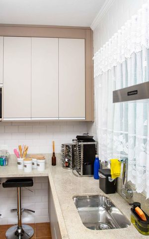 Casa à venda com 130m², 3 quartos e 2 vagasCozinha