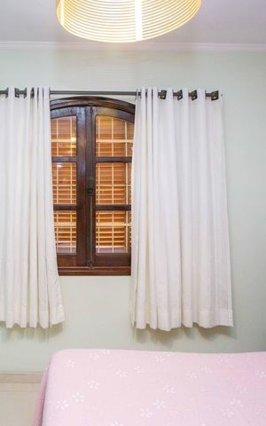 Casa à venda com 130m², 3 quartos e 2 vagasQuarto Suíte