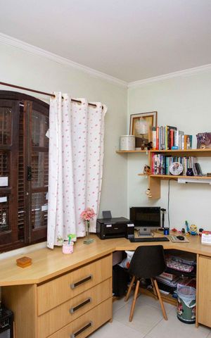 Casa à venda com 130m², 3 quartos e 2 vagasQuarto 2