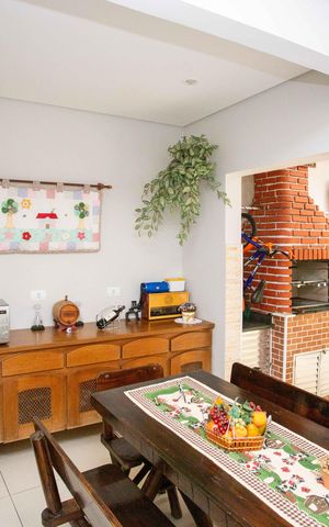 Casa à venda com 130m², 3 quartos e 2 vagasEspaço Gourmet