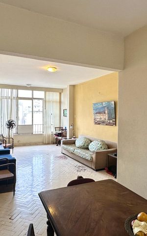 Apartamento à venda com 180m², 3 quartos e 1 vaga