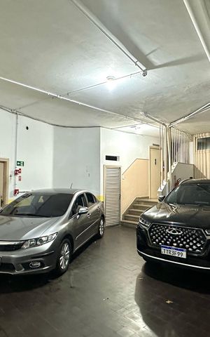 Apartamento à venda com 180m², 3 quartos e 1 vaga