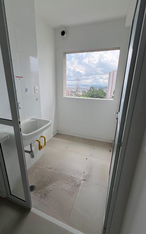 Apartamento à venda com 58m², 2 quartos e 1 vaga Apartamento à venda com 58m², 2 quartos e 1 vagaÁrea de Serviço
