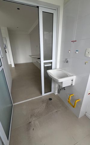 Apartamento à venda com 58m², 2 quartos e 1 vaga Apartamento à venda com 58m², 2 quartos e 1 vagaÁrea de Serviço