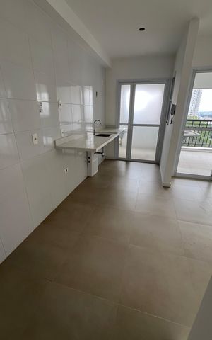 Apartamento à venda com 58m², 2 quartos e 1 vaga Apartamento à venda com 58m², 2 quartos e 1 vagaSala/Cozinha