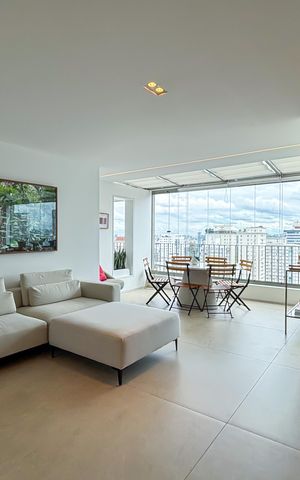Apartamento à venda com 82m², 1 quarto e 1 vaga