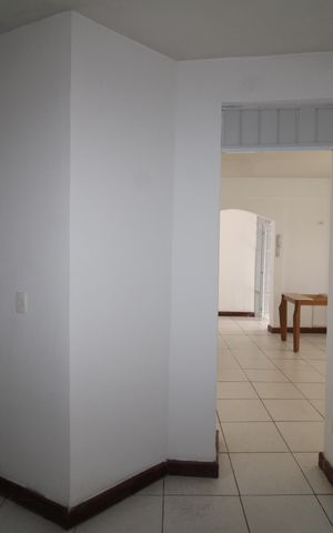 Casa à venda com 410m², 4 quartos e 3 vagasCasa 1 - Corredor
